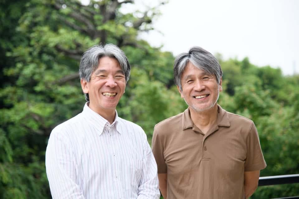 とても仲の良い江端忠志さん(右)と江端正志さん(左)のご兄弟。