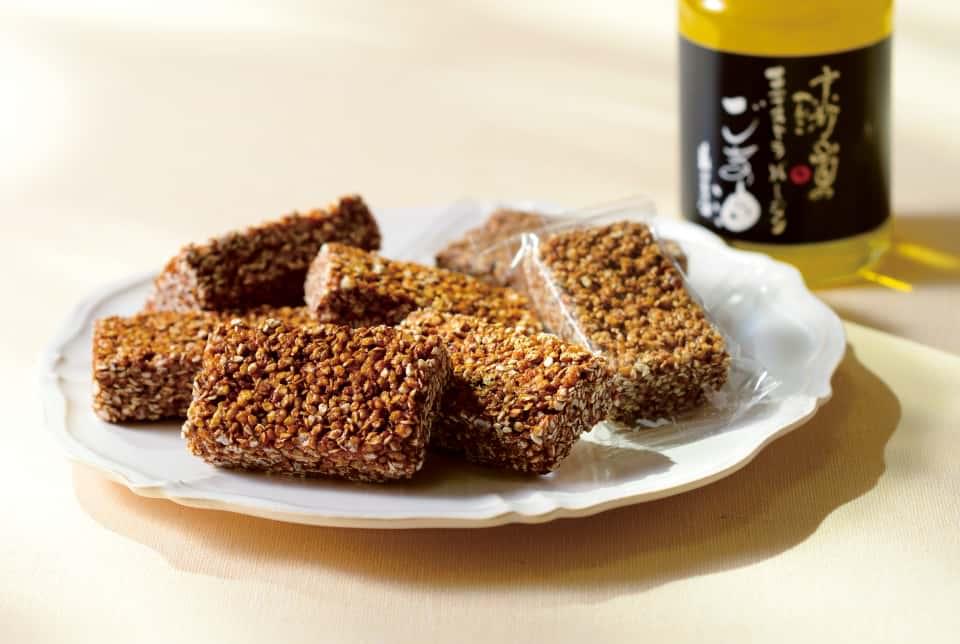 ごまの搾りかすから生まれた「もったいないごま菓子」