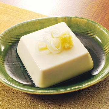 徳用なめらか濃いうま 国産大豆のミニとうふ（絹）4P