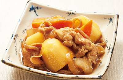 こくうま肉じゃが